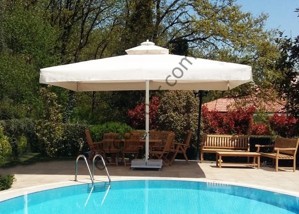 CLK 4x4 Metre Saçaklı LUX Model Krank Sistem Teleskopik Şemsiye Q90 Profil Açık Yeşil - Metal Hareketli Ayak 4 Mermerli (80x80cm 160 kg)